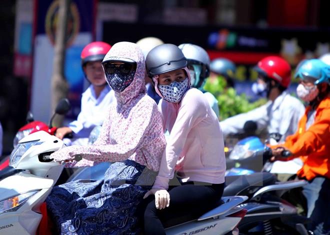 Dự báo thời tiết hôm nay 10/4: Nắng nóng trên 40 độ C bao trùm nhiều khu vực