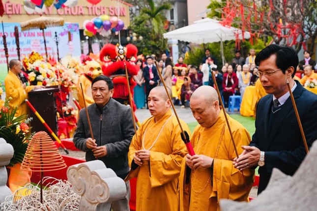 Vĩnh Phúc: Khai mạc hội xuân và khởi công trùng tu ngôi Tam bảo Di tích lịch sử Quốc gia chùa Tích Sơn