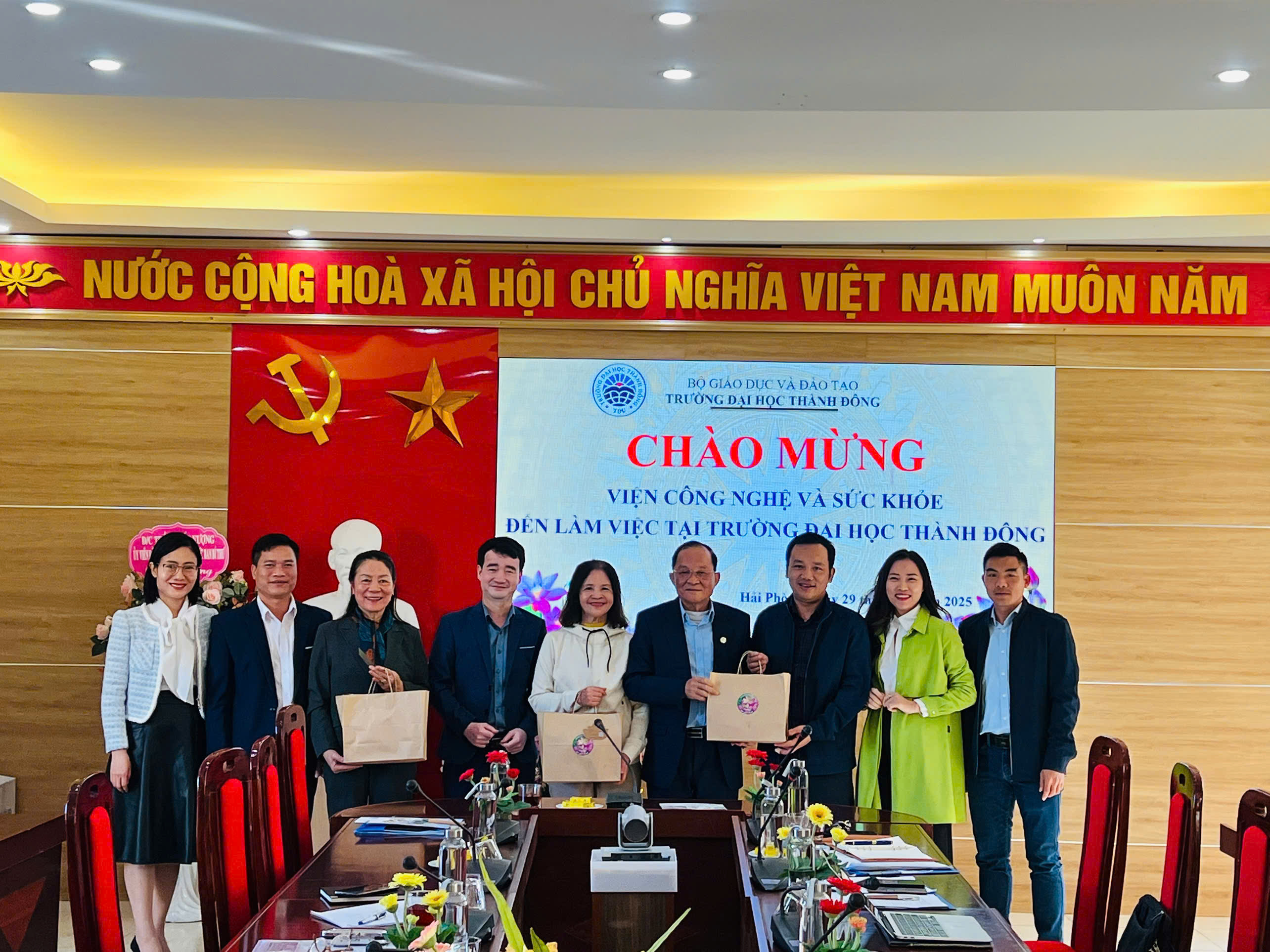 Viện Công nghệ và Sức khỏe và Trường Đại học Thành Đông phối hợp tổ chức Hội thảo Khoa học Quốc tế INCOTEH 2026