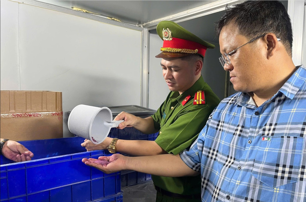 Hơn 1,2 triệu viên C sủi bị niêm phong, 4 người bị khởi tố