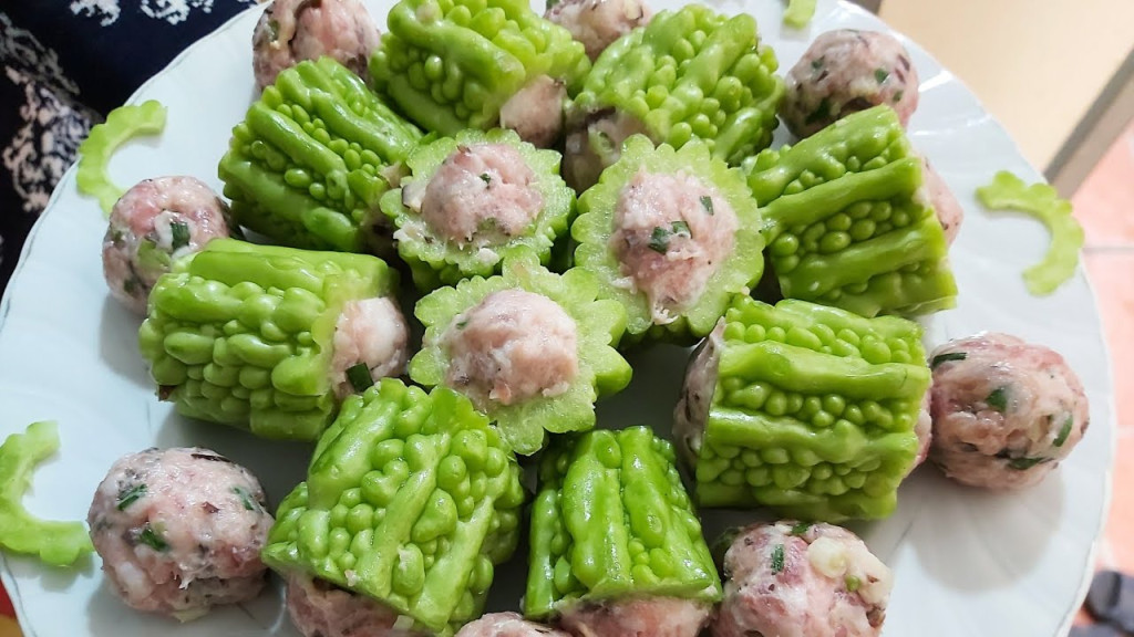 Cách làm mướp đắng nhồi thịt thơm ngọt, dễ ăn