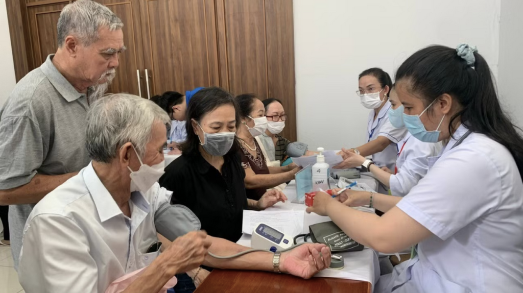 Thủ Tướng: Khám sức khỏe miễn phí toàn dân từ 2026