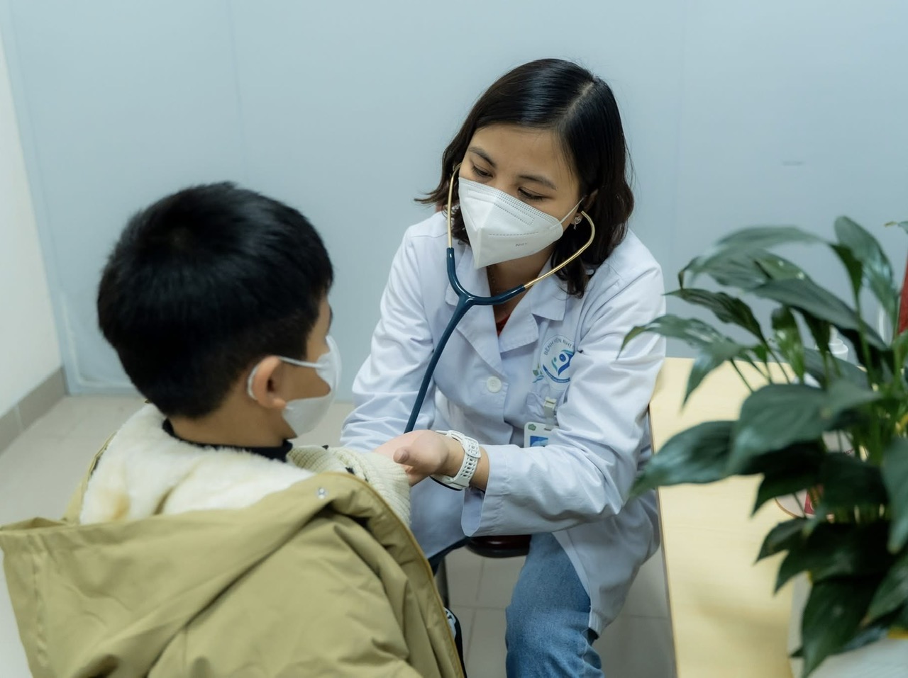 Số trẻ nhập viện do nhiễm virus hợp bào hô hấp RSV đang tăng cao, có chiều hướng diễn biến nặng hơn.