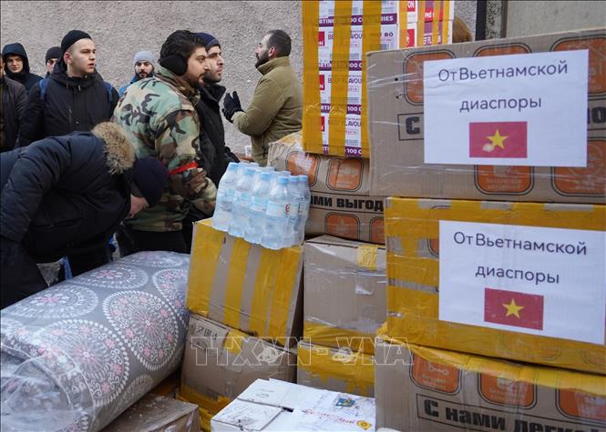 Cộng đồng người Việt tại Nga hỗ trợ nạn nhân ảnh hưởng động đất