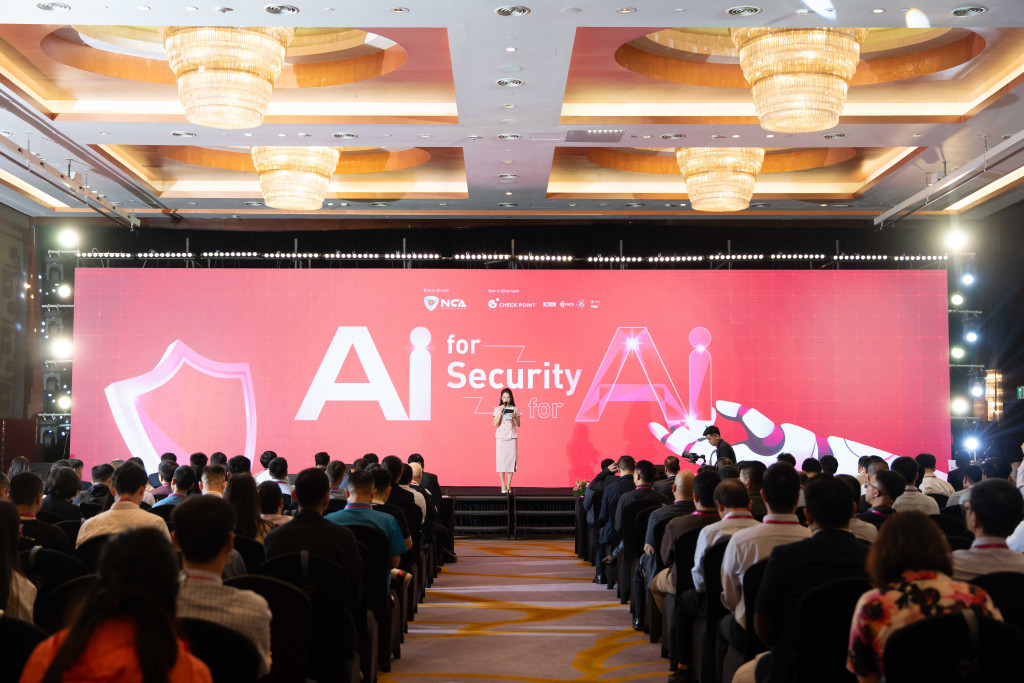 AI và thách thức bảo mật: Cộng đồng cần được bảo vệ từ không gian số