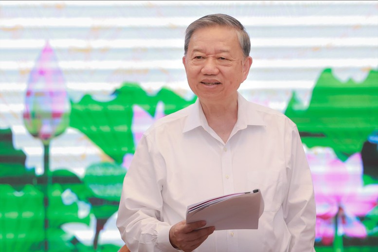Tổng Bí thư: Đổi mới công tác tuyên giáo, dân vận đáp ứng yêu cầu trong tình hình mới