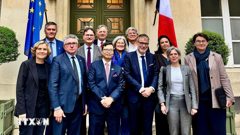 Việt Nam và Pháp thúc đẩy tăng cường hợp tác nghị viện